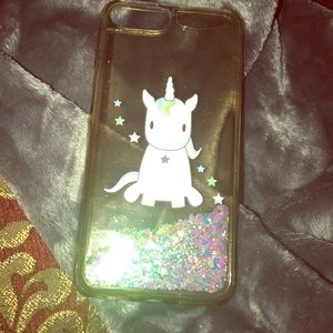 A unicorn glitter case